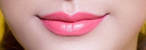 bow-shaped-lips